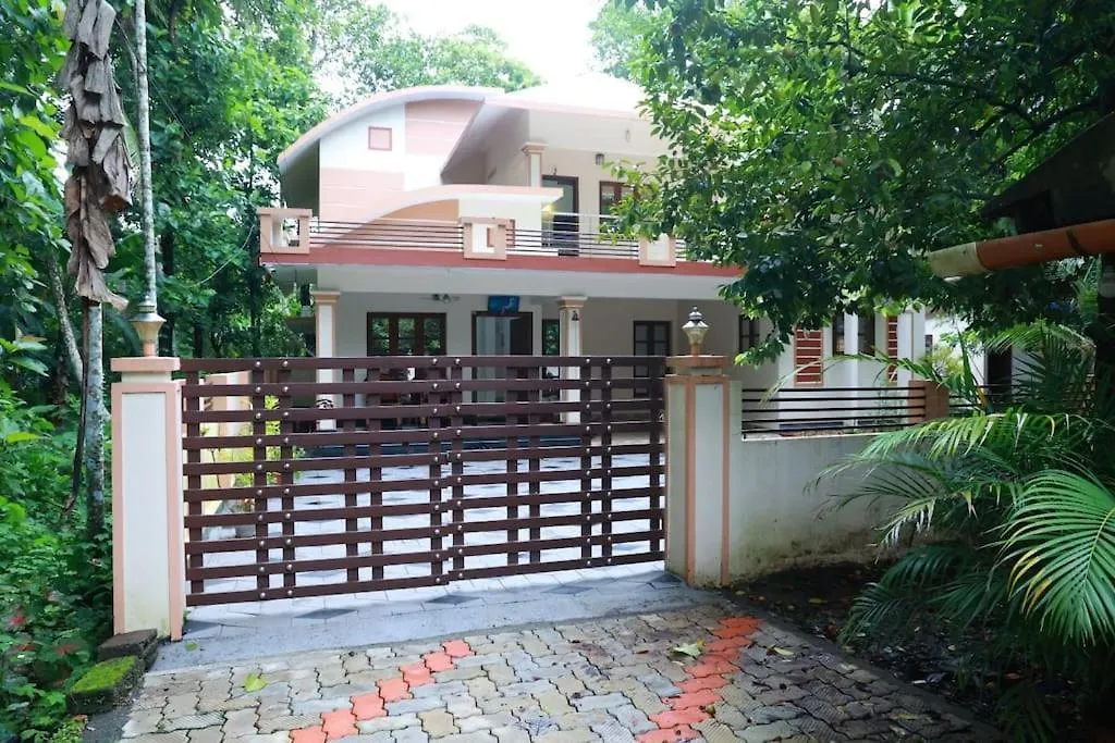 Holiday home Short Term 3 Bedroom House Chengannur